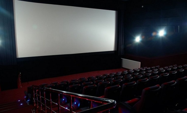 В ЧР возобновили работу кинотеатров, бассейнов и развлекательных центров