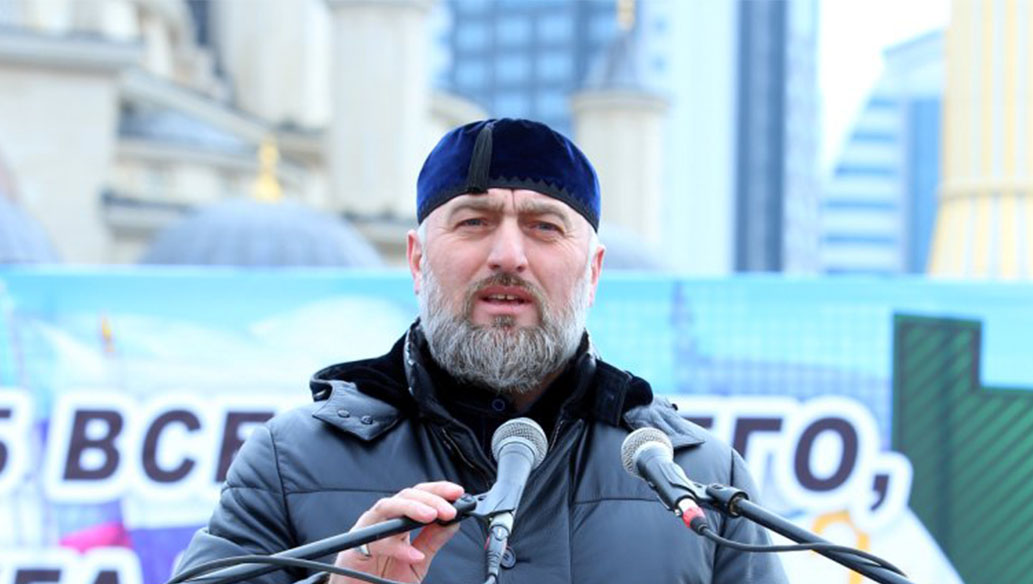Адам Делимханов поздравил Рамзана Кадырова с 9-летием со дня инаугурации 