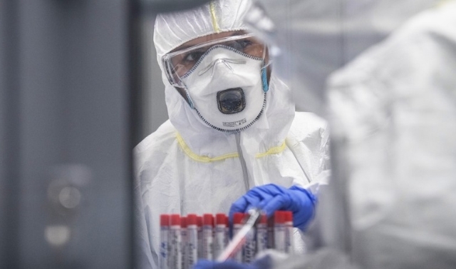 В России выявили 11 012 новых случаев заболевания коронавирусом