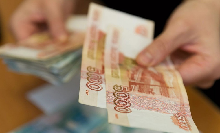 Пенсионеры России получат единоразовую выплату в размере 10 тыс. рублей