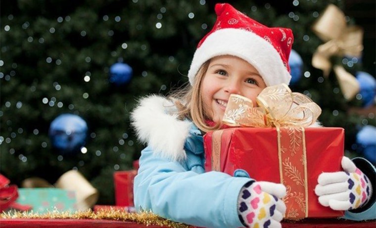 Топ корпоративных подарков сотрудникам на Новый Год и Рождество