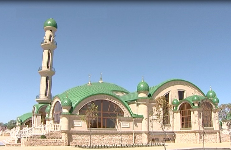 В станице Шелковской состоялось торжественное открытие мечети имени Хусейна Канташова