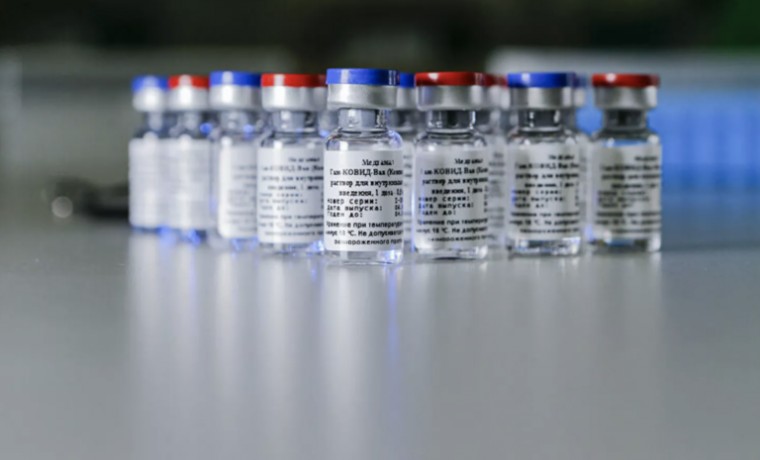 Вакцина «Спутник V» от коронавируса показала эффективность выше 95% на 42-й день исследования