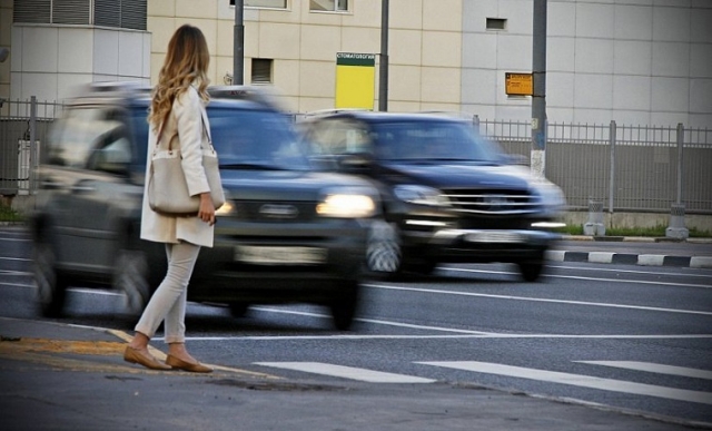 В России для водителей увеличился штраф за непропуск пешеходов