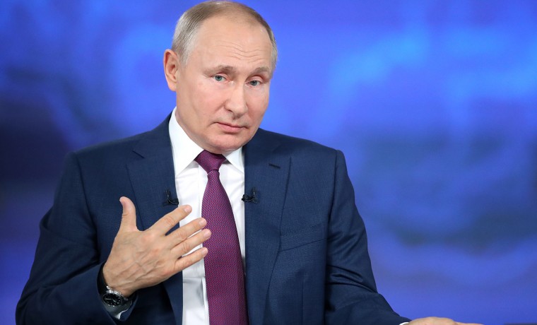 Владимир Путин назвал вакцину, которой привился от коронавируса