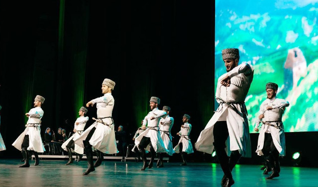 Ансамбль песни и танца «Нохчо» вышел в полуфинал Всемирного фестиваля-конкурс искусства «World folk vision»