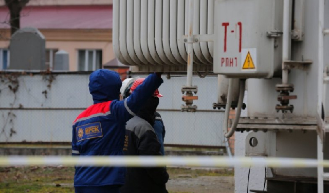 Энергетики восстанавливают электроснабжение в Гудермесском районе