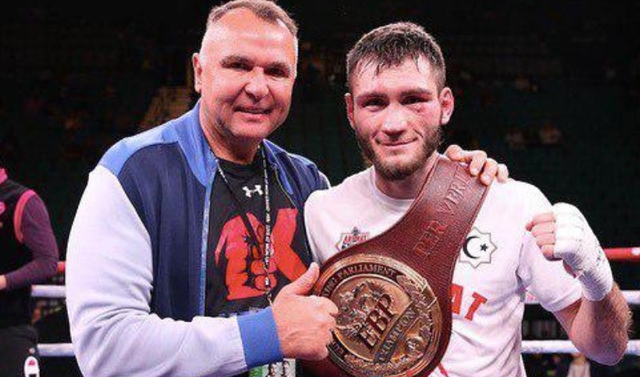 Рамзан Кадыров поздравил Бахрама Муртазалиева с победой