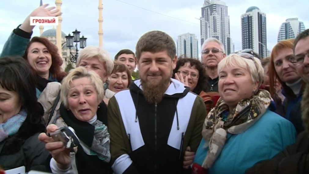 Рамзан Кадыров встретился с туристами Грозного