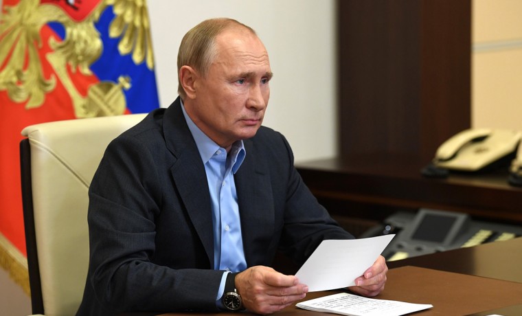 Владимир Путин подписал закон о новой методике расчета МРОТ