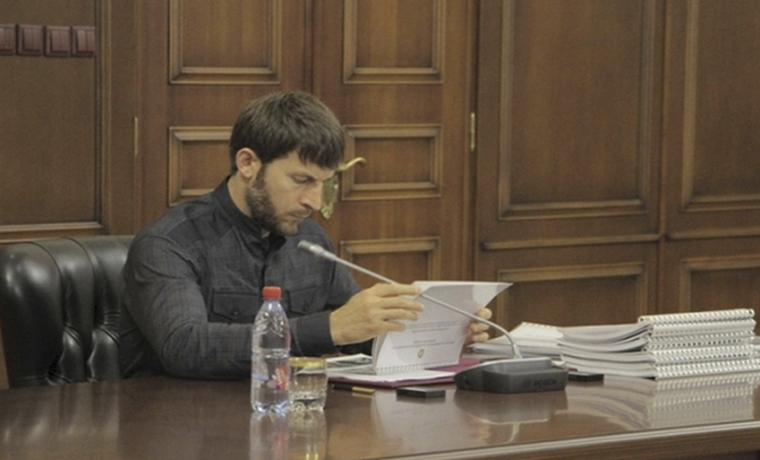 В Правительстве Чеченской Республики обсудили исполнение Федерального закона о кассовых аппаратах