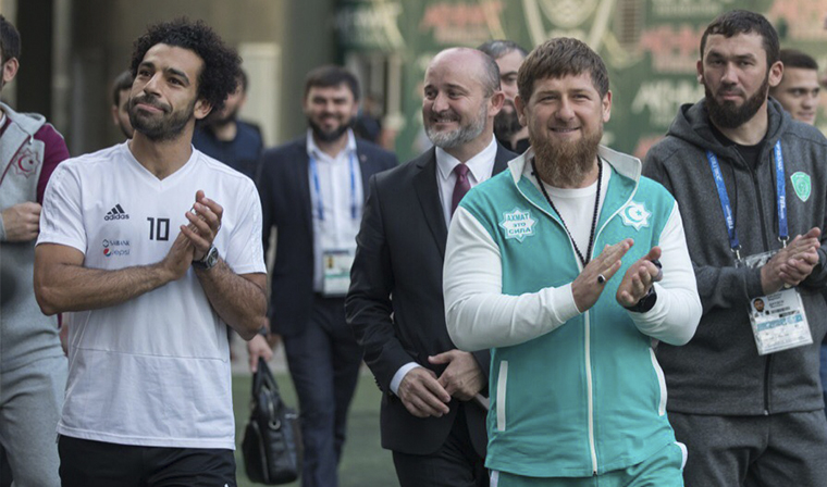 Рамзан Кадыров и Мохаммед Салах поприветствовали гостей открытой тренировки сборной Египта в Грозном