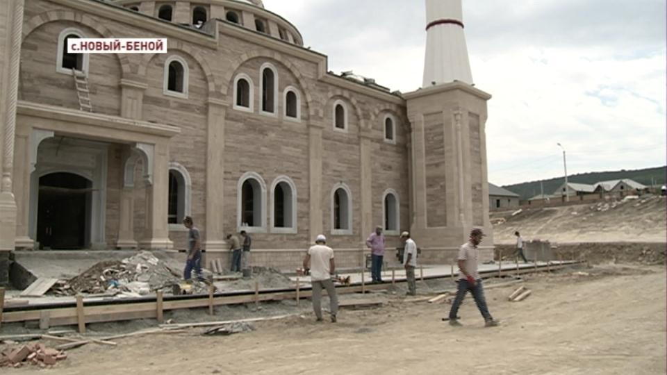 Завершаются строительные работы мечети села Новый-Беной