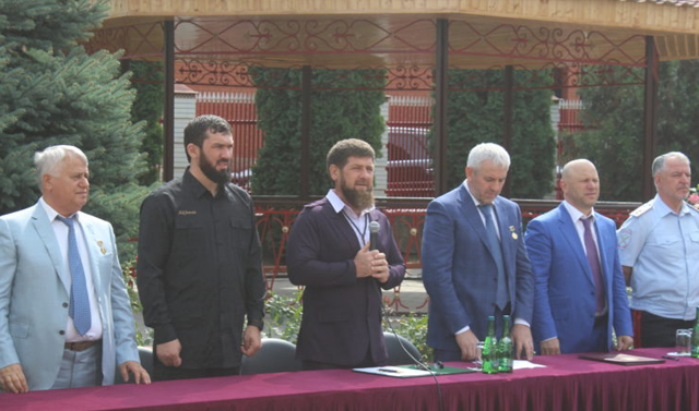 В Центре образования имени Ахмата-Хаджи Кадырова прозвенел традиционный первый звонок