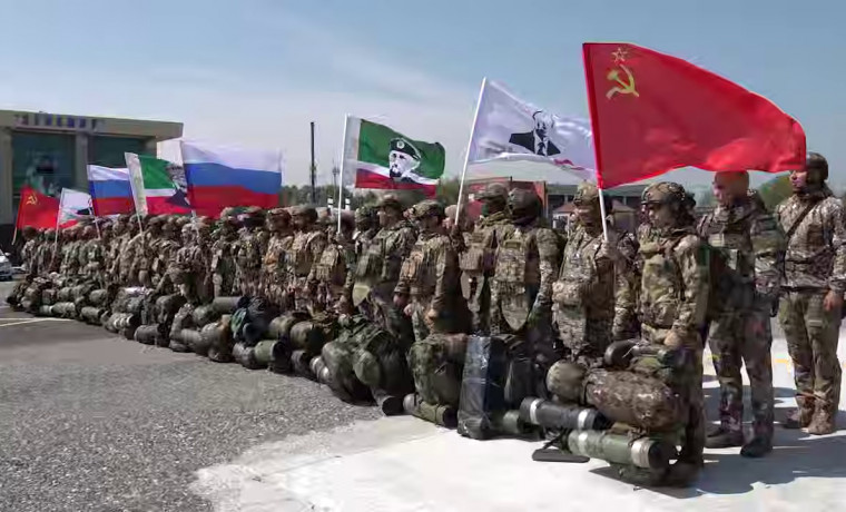 Из Грозного в зону СВО вылетел очередной спецборт с добровольцами