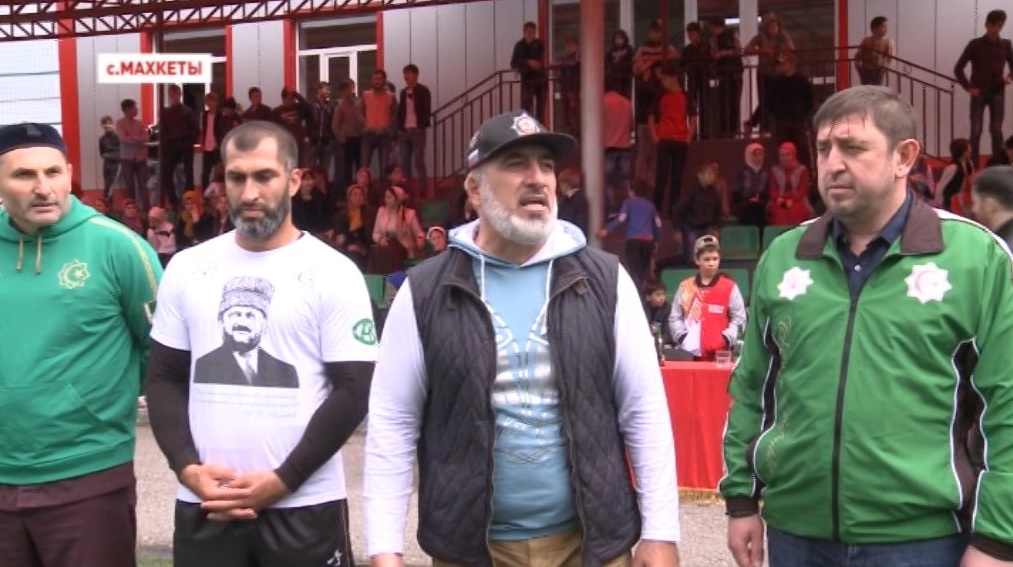 Жители Чечни продолжают отмечать победу Рамзана Кадырова на прошедших выбора 