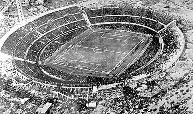 13 июля в 1930 году в Монтевидео состоялось открытие первого чемпионата мира по футболу 