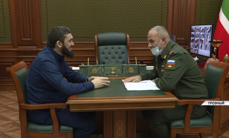Новым военным комиссаром Чеченской Республики назначен Турпал-Али Есимбиев