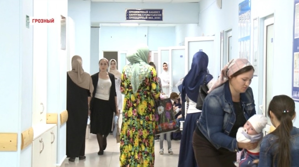  В Чечне ведется активная вакцинация населения против простудных заболеваний 