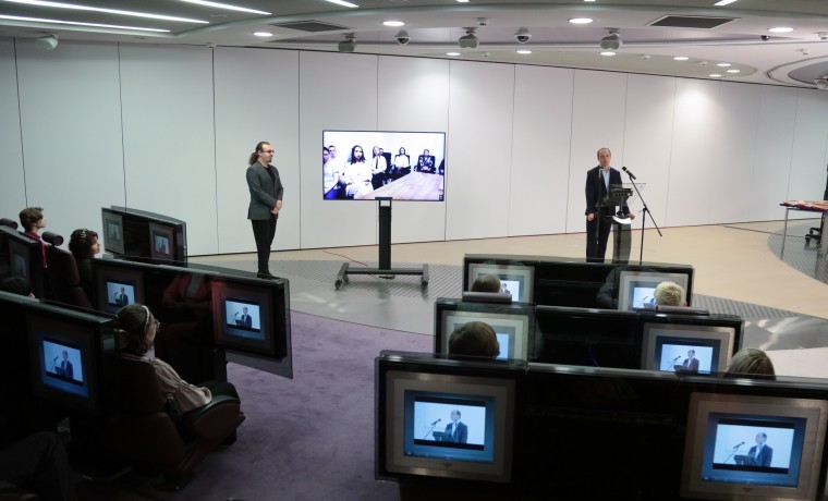 В Президентской библиотеке наградили победителей и призёров олимпиады «Россия в электронном мире»