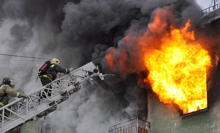 Чеченские пожарные с начала года спасли более 100 человек