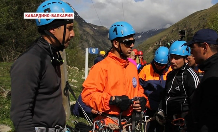Чеченские спасатели продолжают участие в межрегиональных соревнованиях на «Кубок Кавказа» 