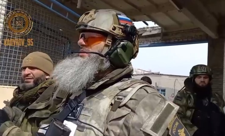 Бойцы полка А.А. Кадырова в ближайшее время очистят от националистов весь Донбасс