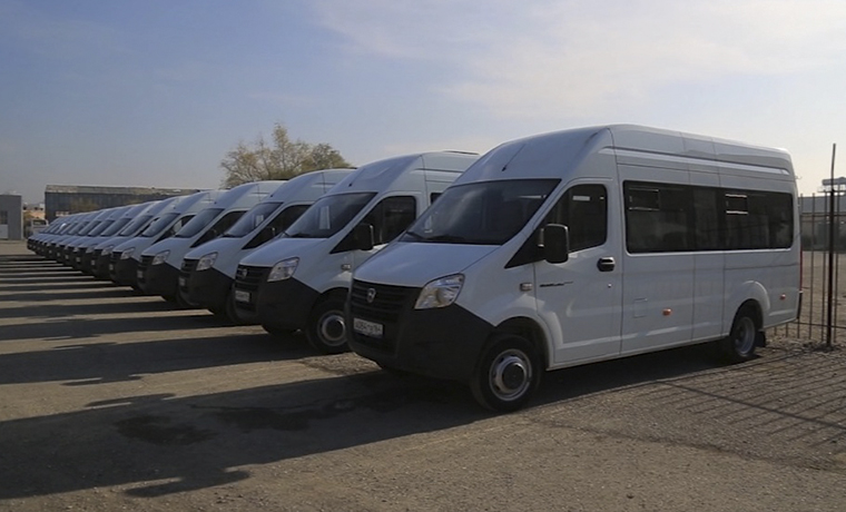 Чеченский автопарк пополнился новыми комфортабельными микроавтобусами