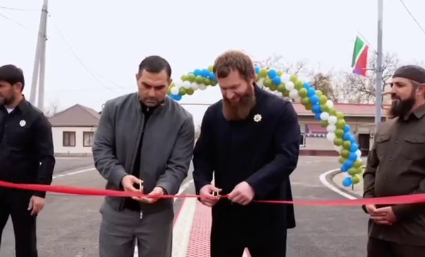 В городе Серноводское открыли улицу имени Ахмата-Хаджи Кадырова и новую мечеть