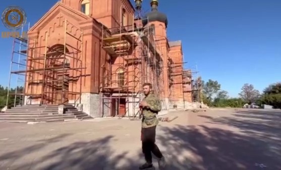РОФ им. А. –Х. Кадырова восстанавливает в Мариуполе большой православный храм