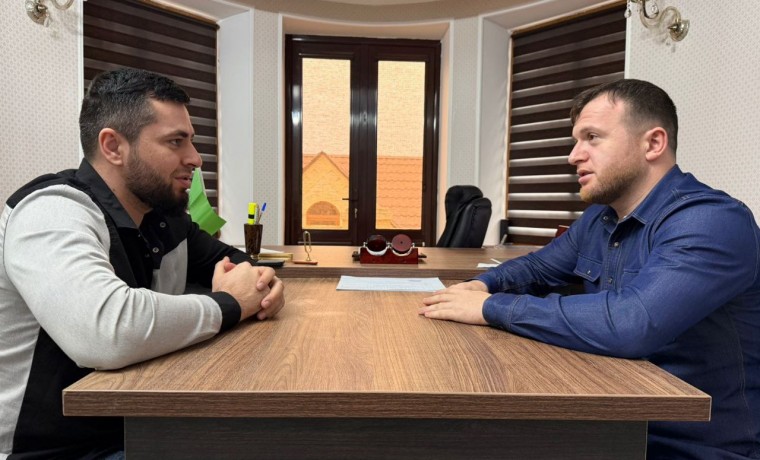 Депутат Парламента ЧР посетил школу искусств в городе Шали