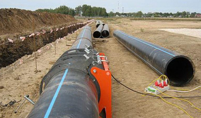 В Надтеречном районе Чечни проложено около 30 км магистрального водовода высокого давления 