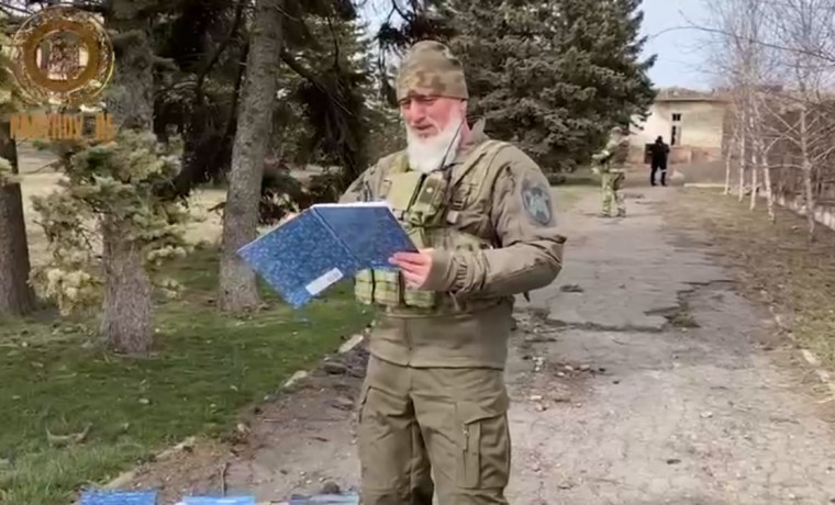 Адам Делимханов нашел удостоверение сбежавшего командира «ичкерийского взвода»