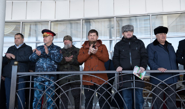 Рамзан Кадыров посетил конные скачки в Гудермесе 