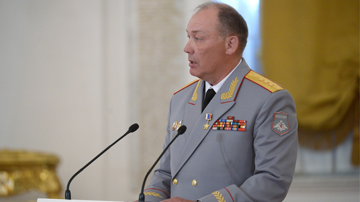 Генерал Дворников, командовавший войсками в Сирии, возглавил ЮВО