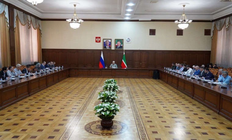 Муслим Хучиев провел совещание по поручению Главы ЧР Рамзана Кадырова