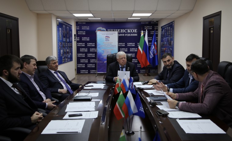 В Чеченской Республике рассматривают возможность внедрения проекта «Всеобуч по плаванию»