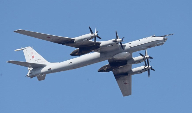 Военные самолеты РФ поднялись в воздух в рамках учений