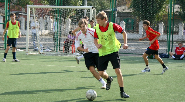 В Чечне пройдет турнир «Дворовый футбол»