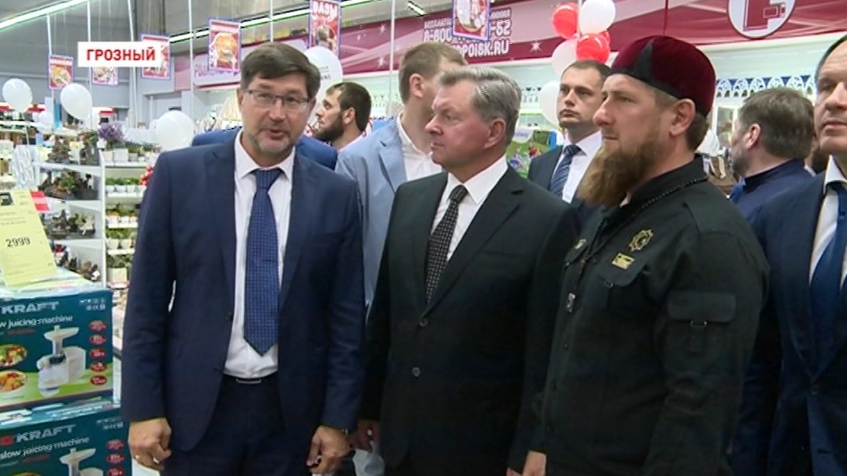 Рамзан Кадыров принял участие в открытии нового торгового центра в Грозном