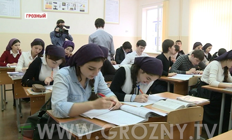 Школьникам республики помогли определиться с профессией