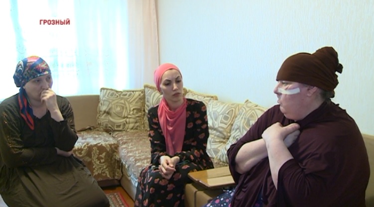 Жительницы Грозного получат материальную помощь от фонда Кадырова на лечение от онкологии