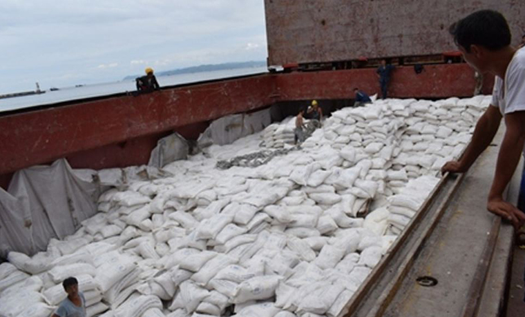 Россия доставила в КНДР 800 тонн муки в качестве гуманитарной помощи