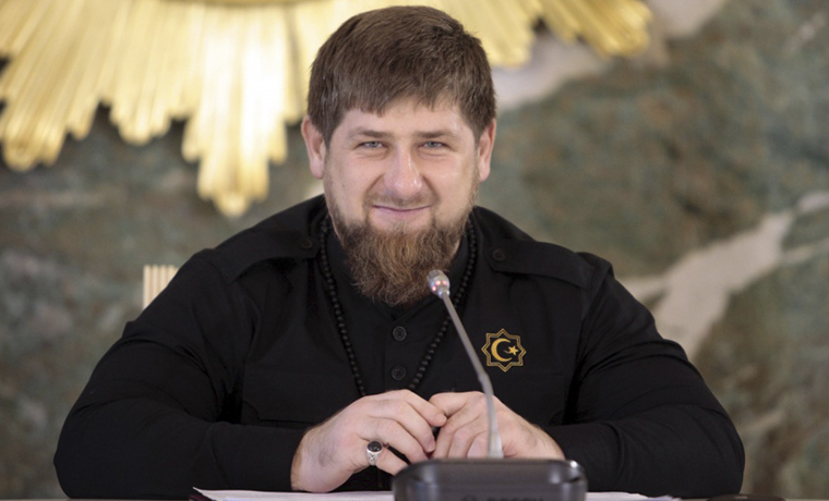 Рамзан Кадыров поздравил земляков с Днем мира в Чеченской Республике