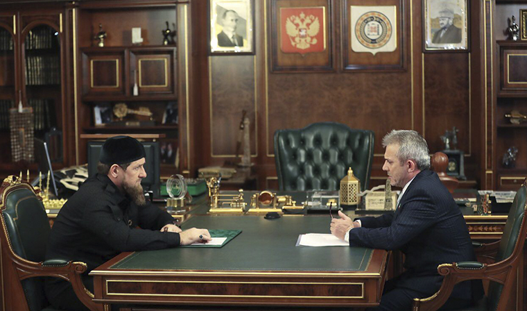 Рамзан Кадыров встретился с заместителем начальника СКЖД в Грозненском регионе Султаном Тумхаджиевым