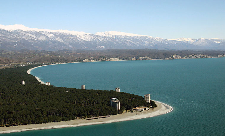 Абхазия заняла седьмую строчку в списке самых популярных летних направлений