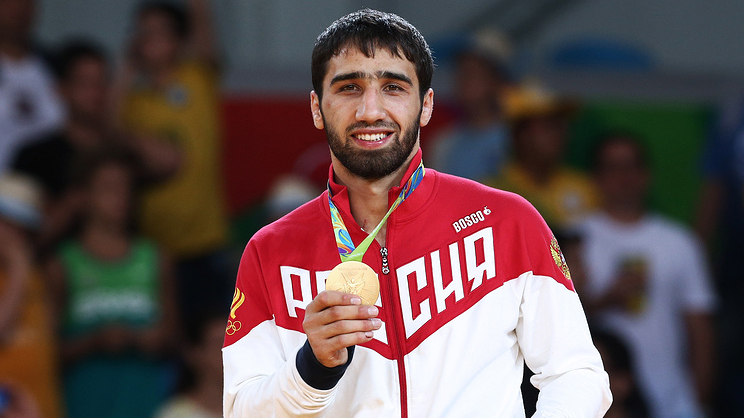 Олимпийский чемпион Хасан Халмурзаев потратит деньги за золотую медаль на благотворительность