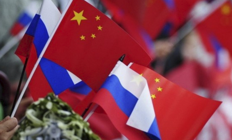 СМИ: Китай будет укреплять сотрудничество с Россией в 2017 году