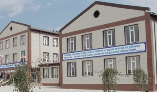 В Наурском районе строят 3 школы в рамках подпрограммы Минстроя и ЖКХ ЧР