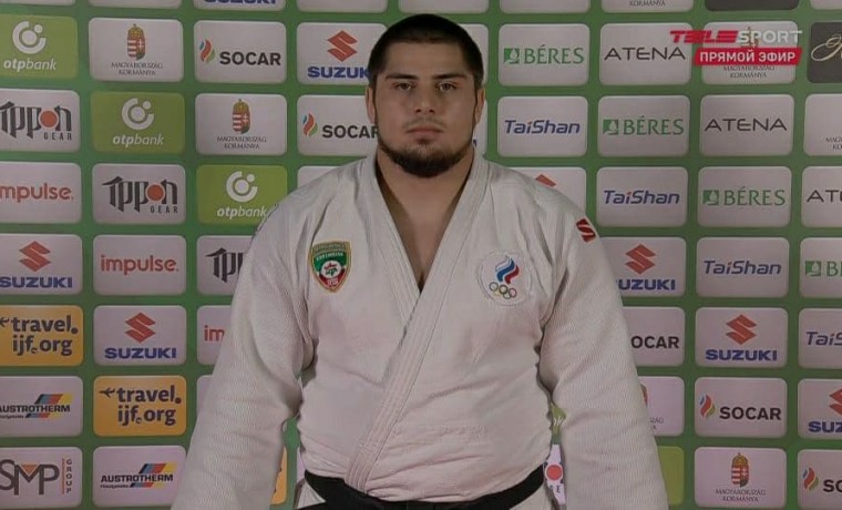 Тамерлан Башаев завоевал серебряную медаль на чемпионате мира в Венгрии